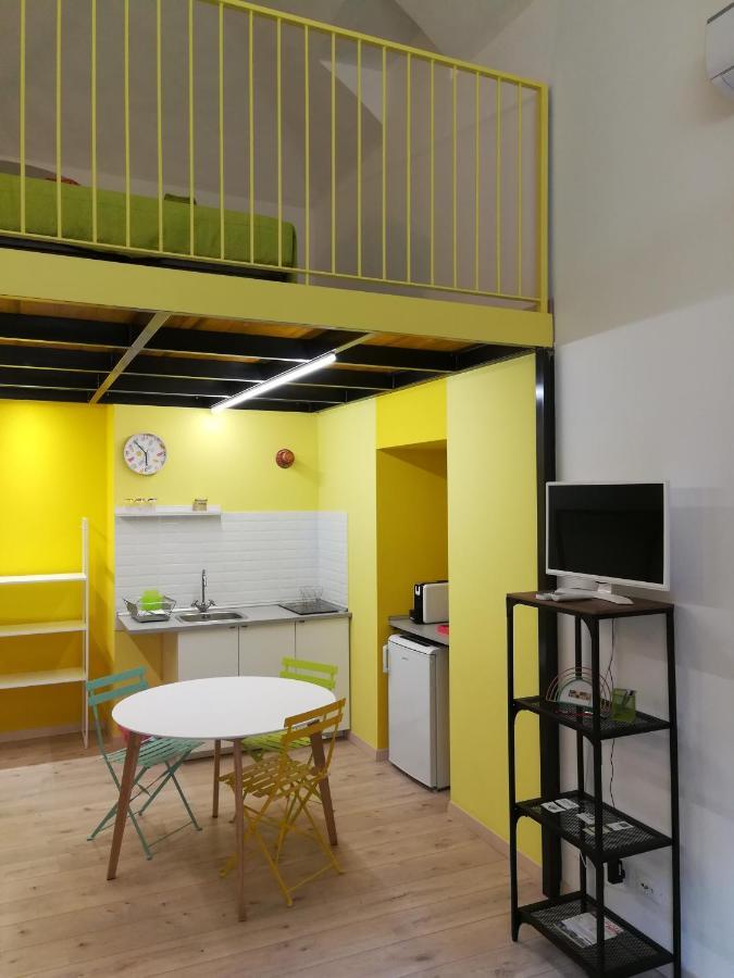 2 Lofts Guest House Турин Экстерьер фото