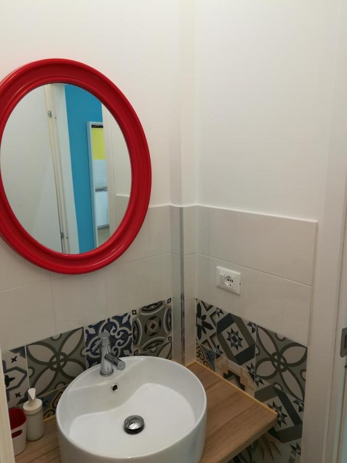 2 Lofts Guest House Турин Экстерьер фото
