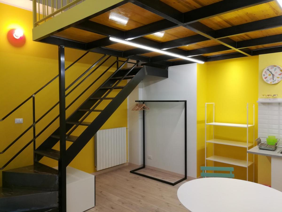2 Lofts Guest House Турин Экстерьер фото