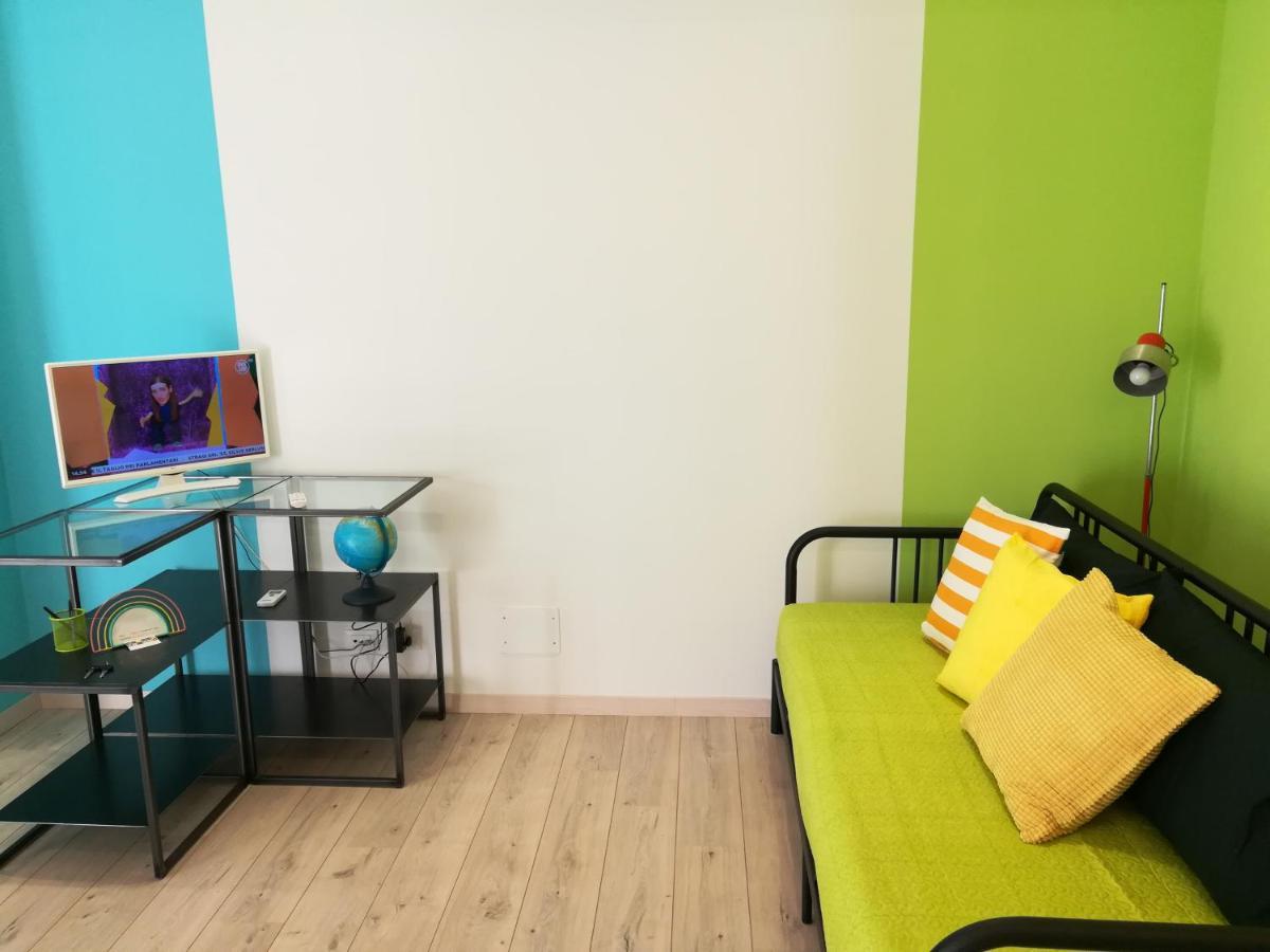 2 Lofts Guest House Турин Экстерьер фото